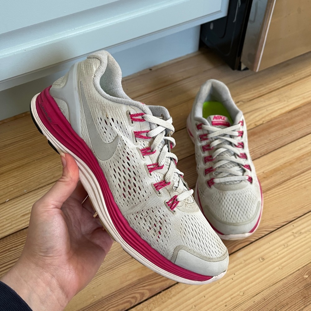 Nike Lunarglide 4‎ Running Shoes Gray Pink Women's Athletic Sneakers Size 9